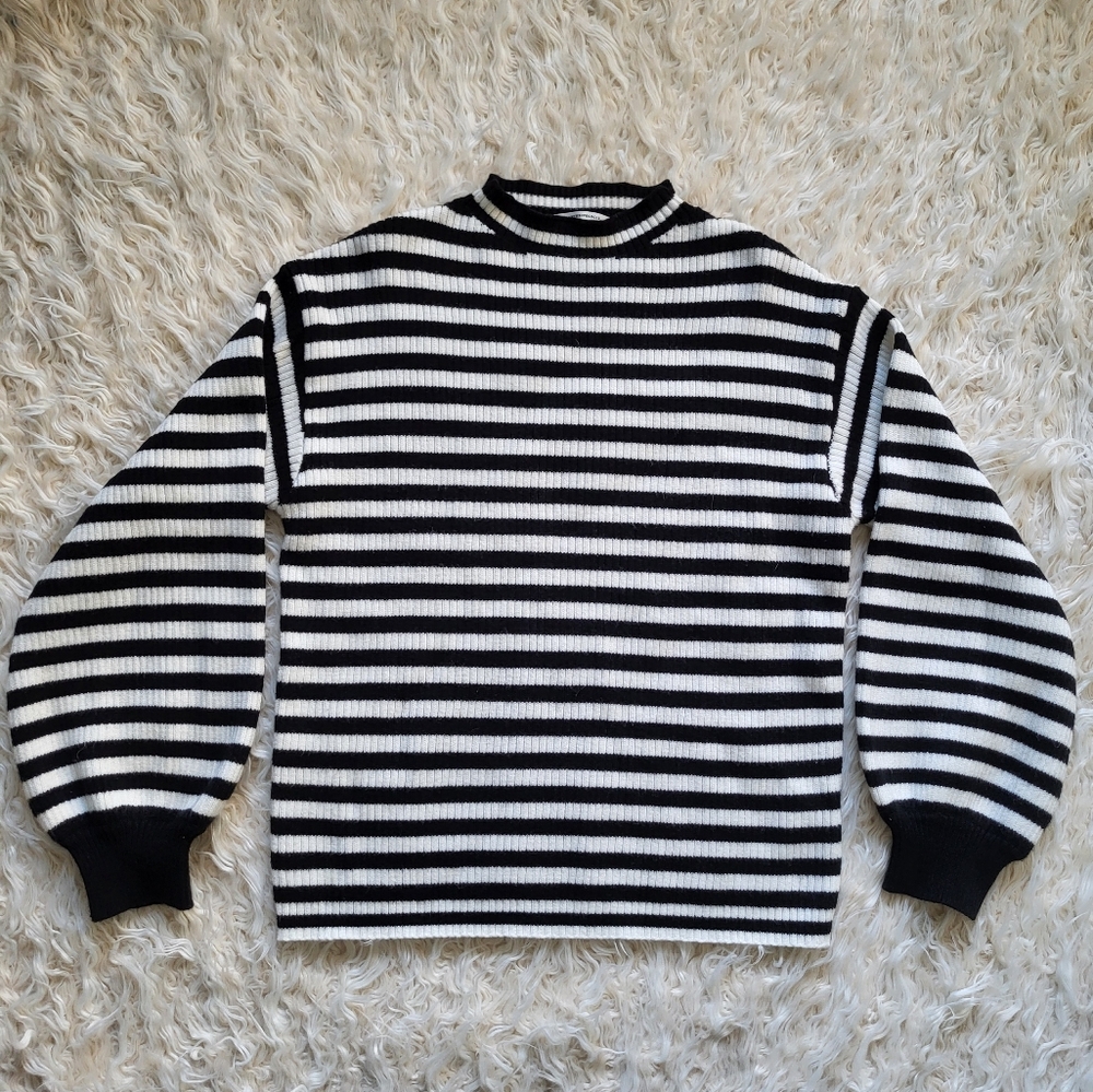 Anthropologie Line & Dot Sydney Sweater Size Medium Balloon Sleeves Croplike